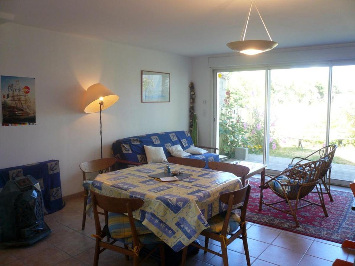 Maison Mitoyenne 3 Ch. Avec Jardin, Terrasse Et Poele A Bois, Proche Du Port De Sauzon, Animaux Ok - Fr-1-418-160 מראה חיצוני תמונה