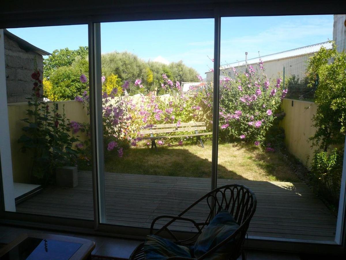 Maison Mitoyenne 3 Ch. Avec Jardin, Terrasse Et Poele A Bois, Proche Du Port De Sauzon, Animaux Ok - Fr-1-418-160 מראה חיצוני תמונה